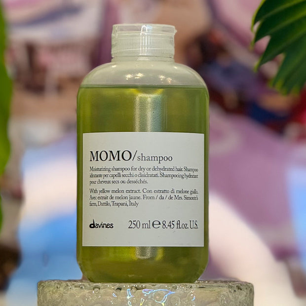 Davines MOMO Shampoo for dry and dehydrated hair with yellow melon extract