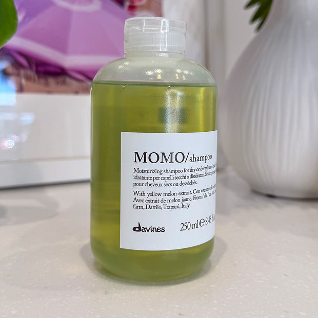 Davines MOMO Shampoo for dry and dehydrated hair with yellow melon extract